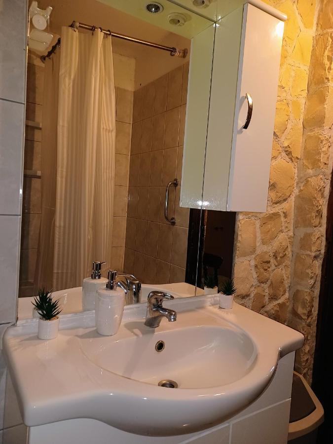 Dalmatia Rustica Comfortable One Bedroom+Fireplace Zadar Bagian luar foto